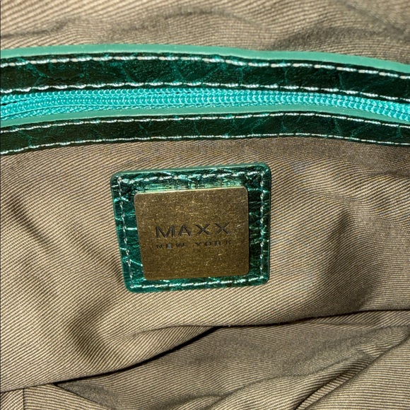 Metallic Marine Green and Gold Women's MAXX NY Bag - Picture 4 of 7